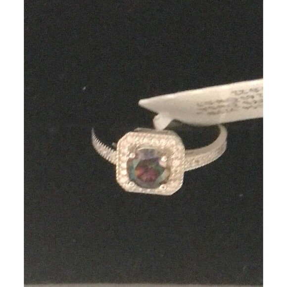 Beautiful Mystic Topaz Ring - Size 7 - Picture 2 of 5